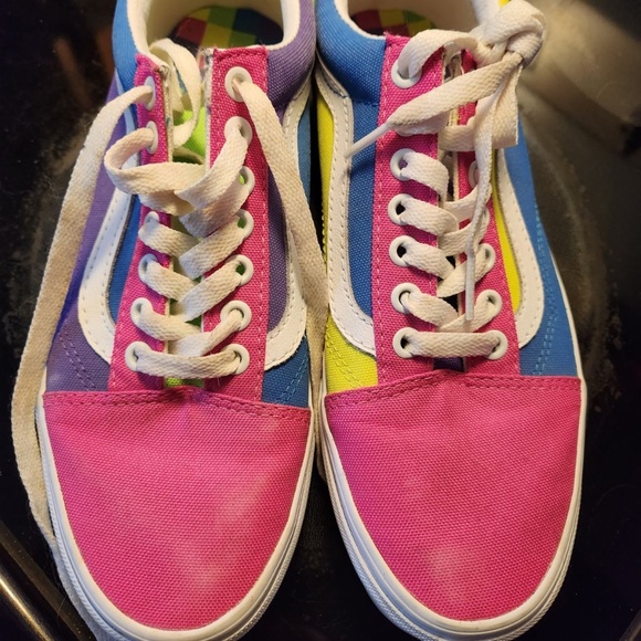 Vans shoes - Picture 1 of 3